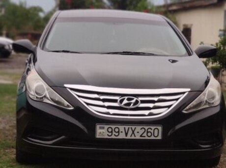 Hyundai Sonata 2011