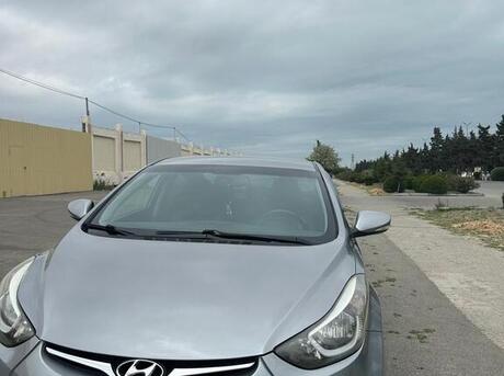 Hyundai Elantra 2014