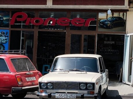 LADA (VAZ) 2106 1991