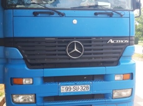 Mercedes Actros 2640
