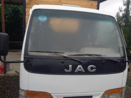 JAC J2