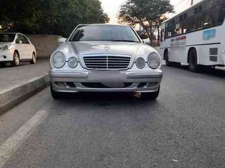 Mercedes E 220 d 1998