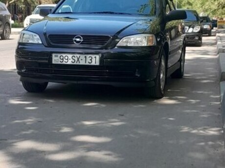 Opel Astra 2009