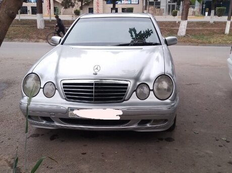 Mercedes E 220 d 1999