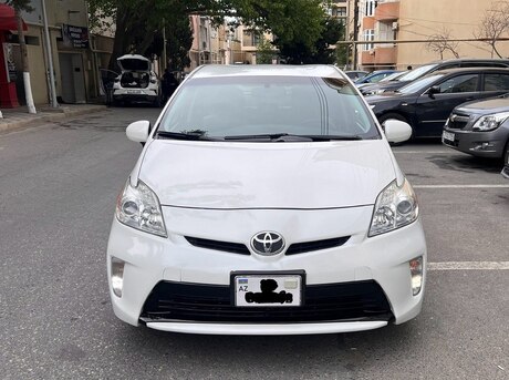 Toyota Prius 2015