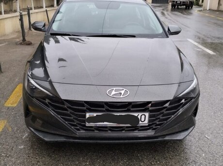 Hyundai Elantra 2023