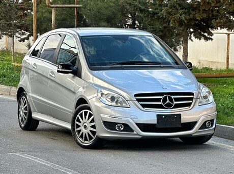 Mercedes B 170 2009