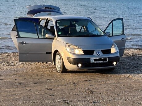 Renault Grand Scenic 2005