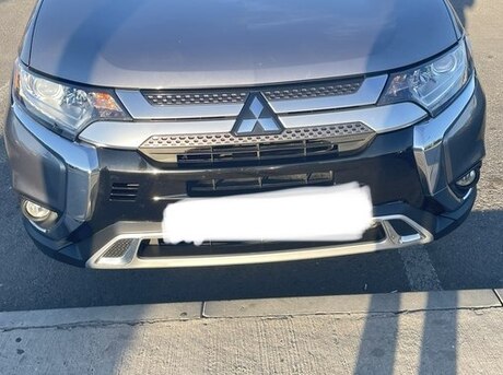 Mitsubishi Outlander 2018