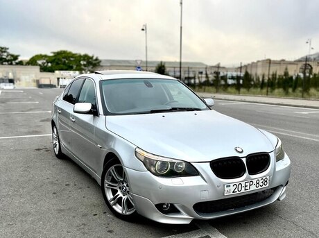 BMW 525