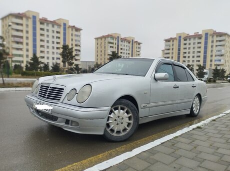 Mercedes E 230 1996