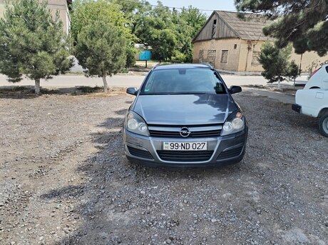 Opel Astra 2005