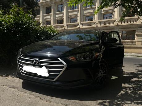Hyundai Elantra 2017