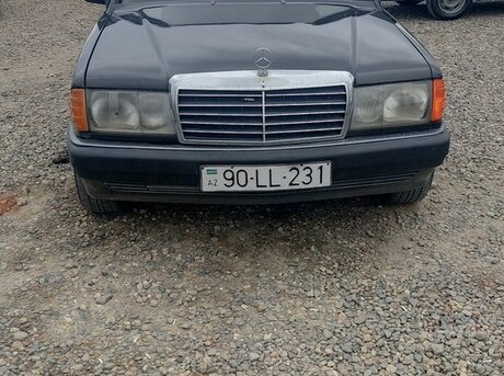 Mercedes 190 1990