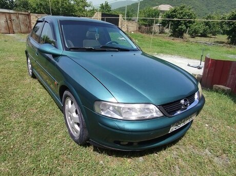 Opel Vectra 2000