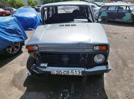 LADA (VAZ) Niva 2006