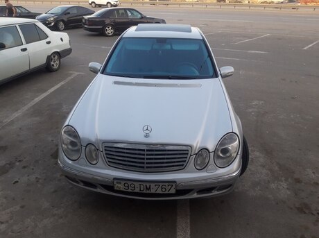 Mercedes E 270 2002