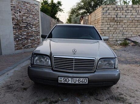 Mercedes S 420