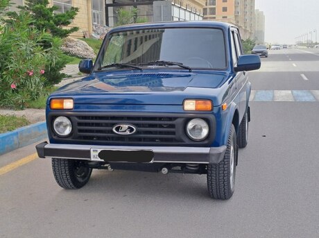 LADA (VAZ) Niva