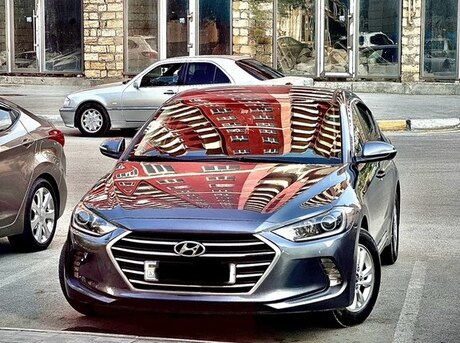 Hyundai Avante 2015