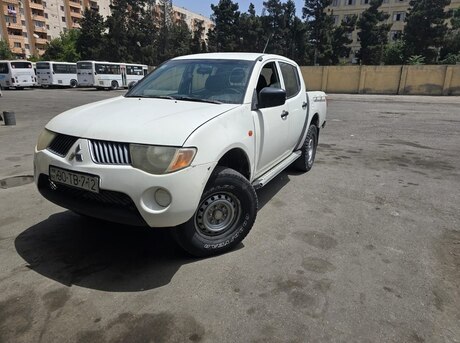 Mitsubishi L200 2006