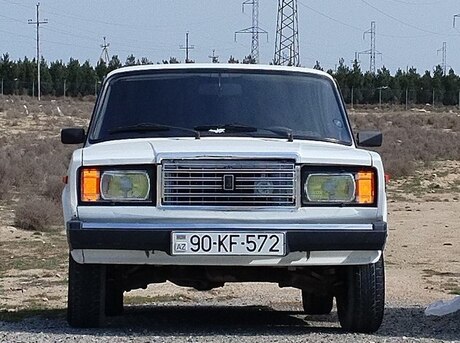 LADA (VAZ) 2107