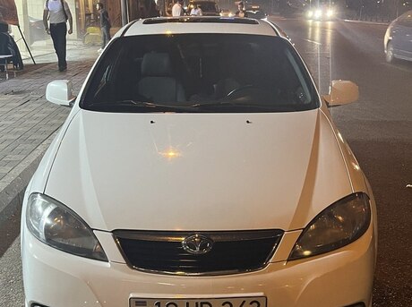 Daewoo Gentra 2014