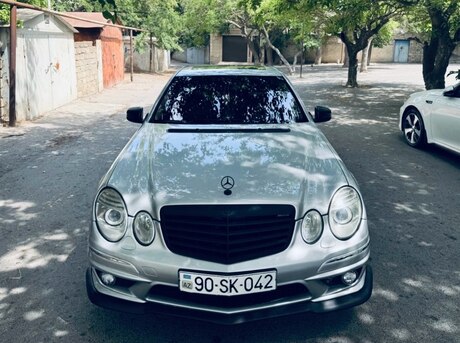 Mercedes E 320