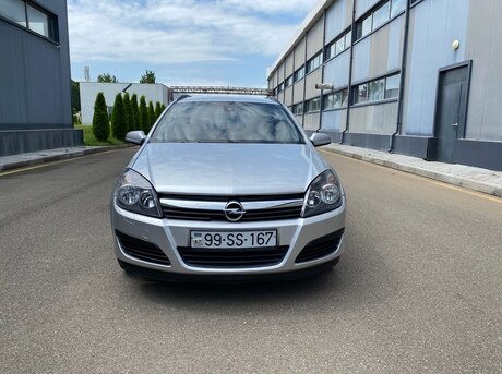 Opel Astra 2005