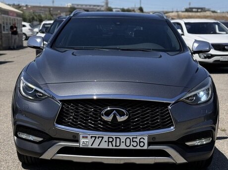 Infiniti QX30