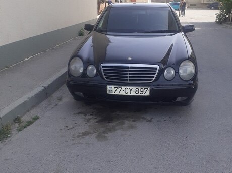 Mercedes E 220 d 2000