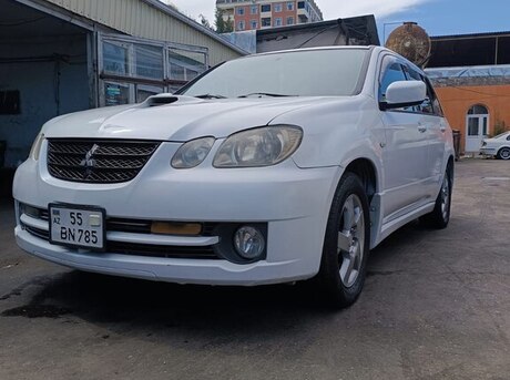 Mitsubishi Airtrek 2002
