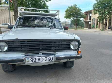 GAZ 24 1987