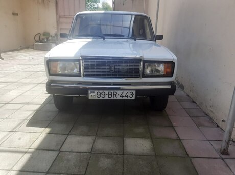 LADA (VAZ) 2107