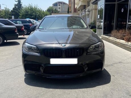 BMW 528