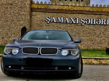 BMW 745 2002