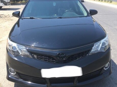 Toyota Camry 2012