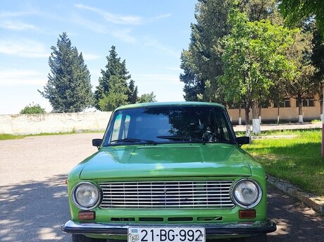 LADA (VAZ) 21013 1984