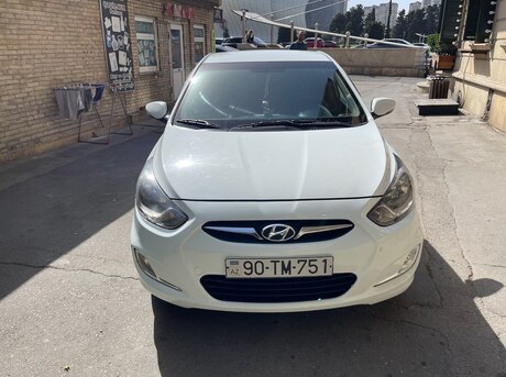 Hyundai Accent