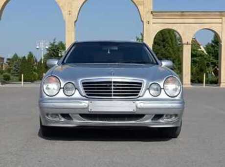 Mercedes E 270 2001