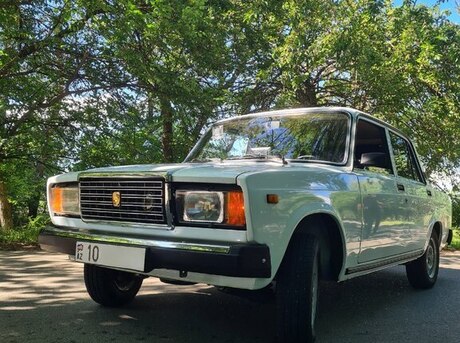 LADA (VAZ) 2107