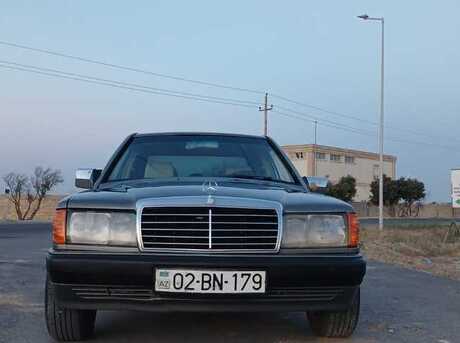 Mercedes 190 1990