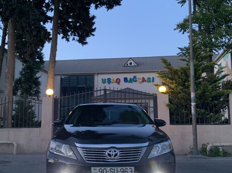 Toyota Camry 2013