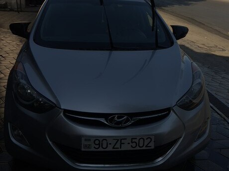 Hyundai Elantra 2011