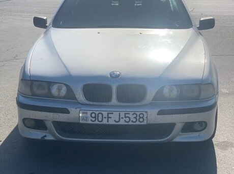 BMW 528