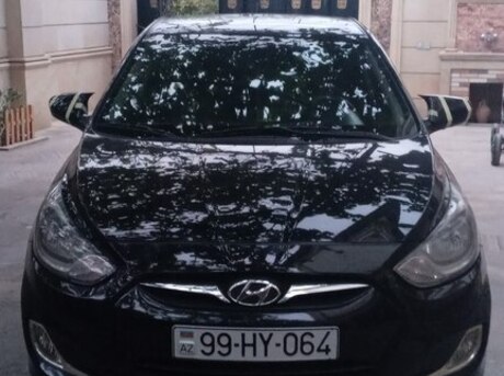 Hyundai Accent 2012