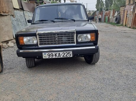 LADA (VAZ) 2107