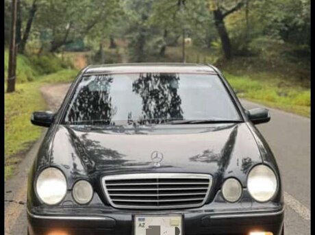 Mercedes E 320 2000