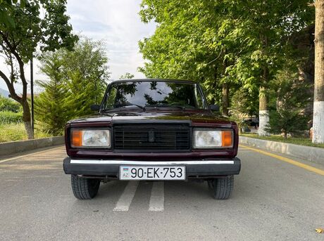 LADA (VAZ) 2107