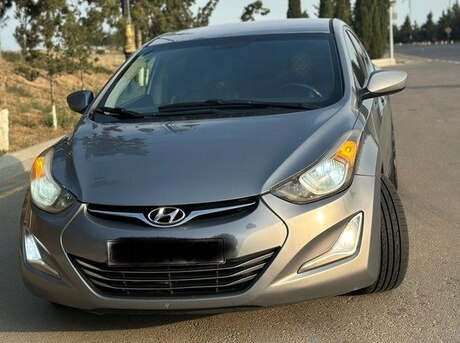 Hyundai Elantra 2015